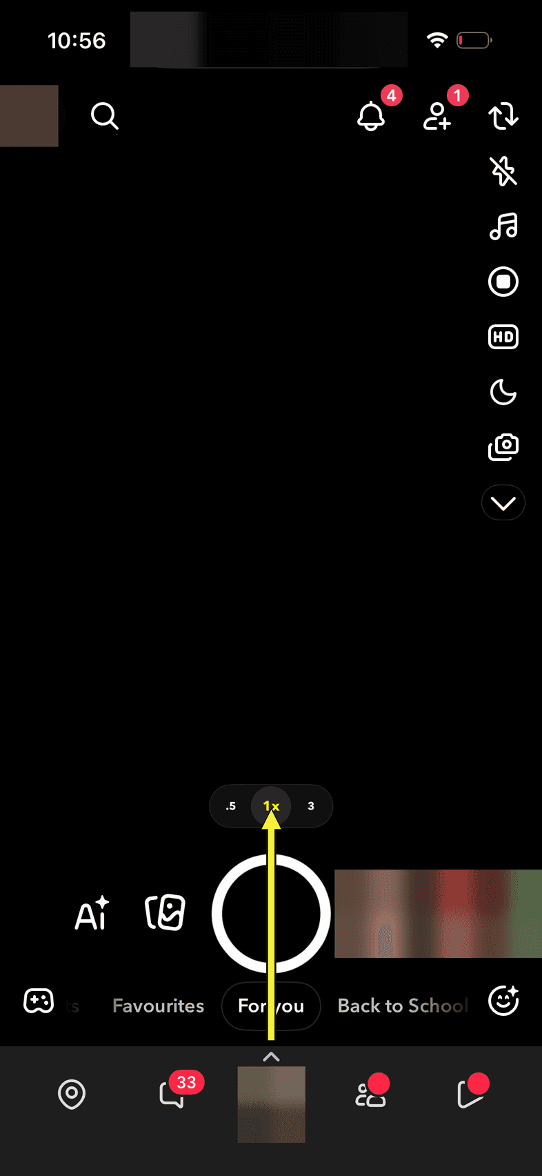 Snapchats kameraskärm med ikonen för Memories i nedre fältet